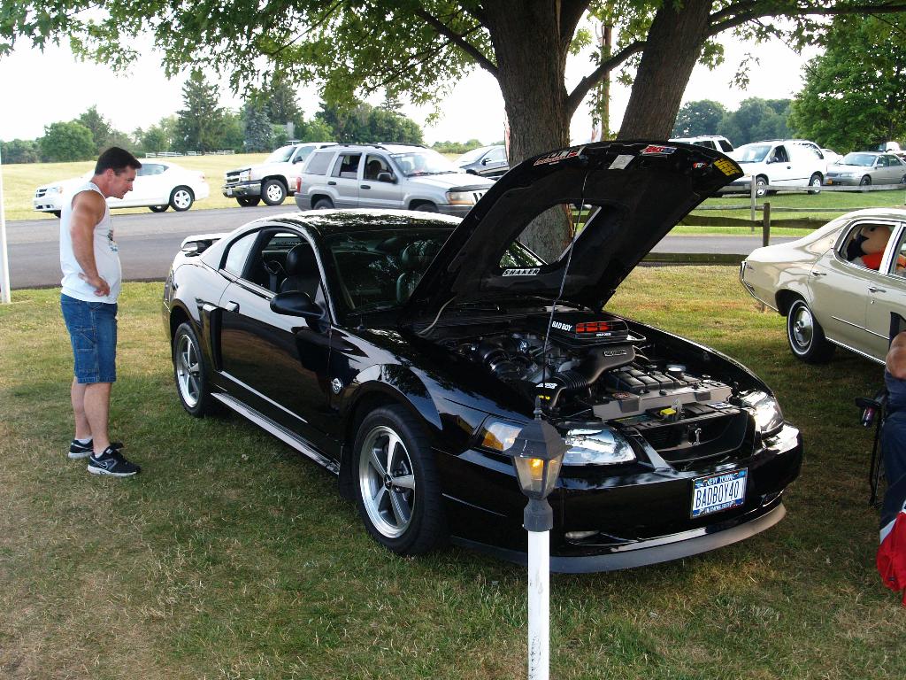 2012 Charcoal Corral Weekly Cruise Night: Image 1