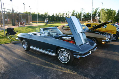 2005 JimmyBs Cruise Night: Image 3