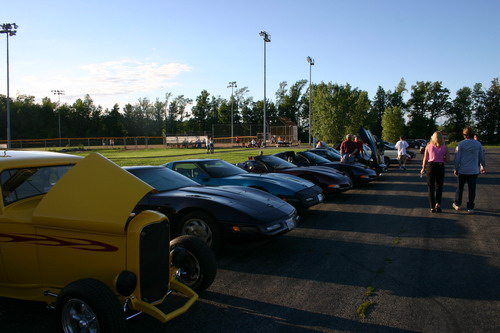 2005 JimmyBs Cruise Night: Image 6