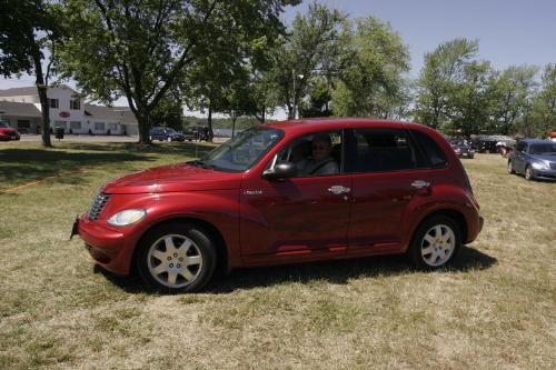 2007 Cruz the falls USA PT Cruiser Show: Image 5