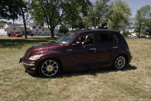 2007 Cruz the falls USA PT Cruiser Show: Image 7