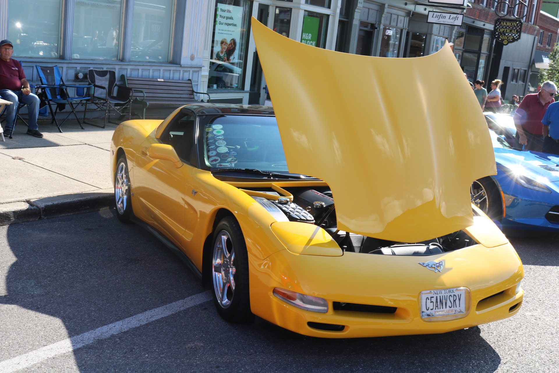 Akron Cruise Night - Corvette Night: Image 5