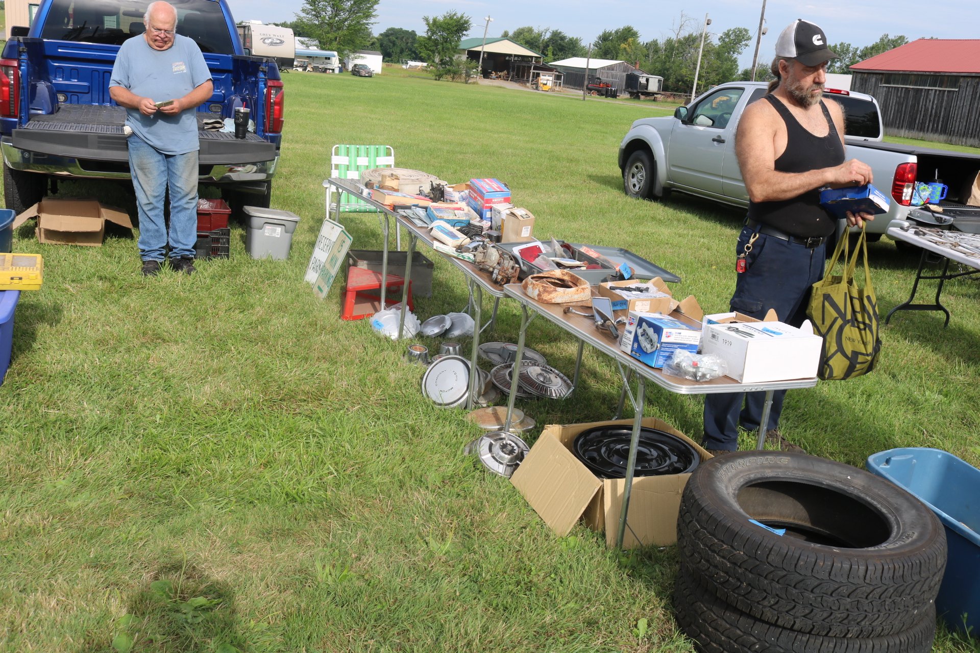 Empire State Antique Historical Truck Association Show: Image 8