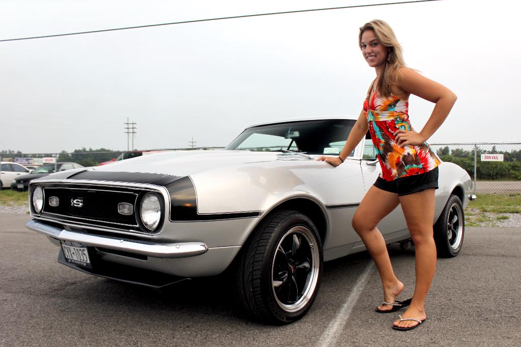 2010 Girls of Shredd & Ragan Cruise Night - Amanda: Image 11