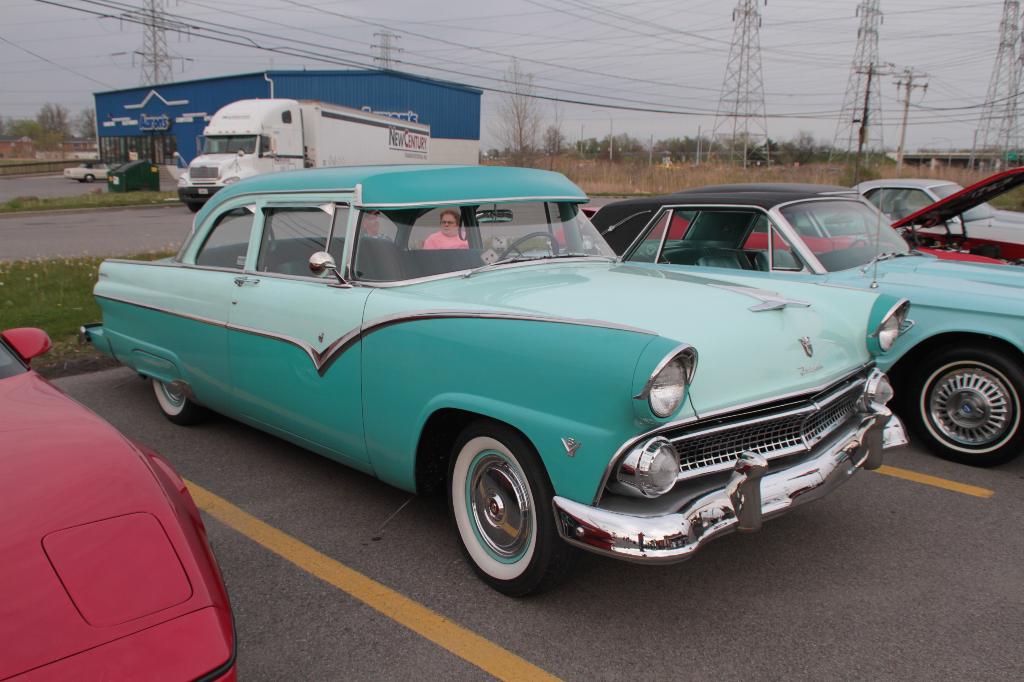 2012 Texas Roadhouse Wednesday Night Cruise: Image 12