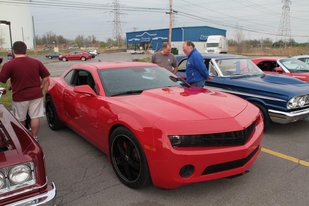 2012 Texas Roadhouse Wednesday Night Cruise: Image 5