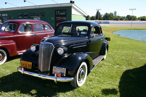 2005 Cruisin the Downs at Batavia Downs Gallery 2: Image 7