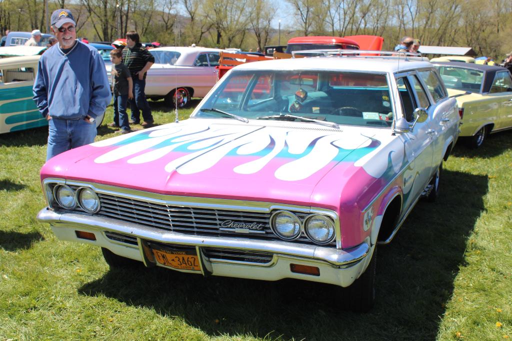 2012 Maple Festival Car Show Gallery 2: Image 10