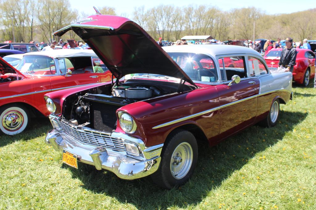 2012 Maple Festival Car Show Gallery 2: Image 4