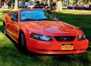 2004 Ford Mustang